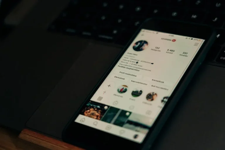Why digital product marketplaces need a stories feature